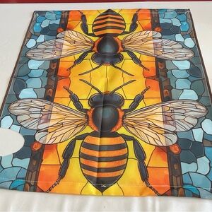 Vibrant Bee Print Mailbox Cover